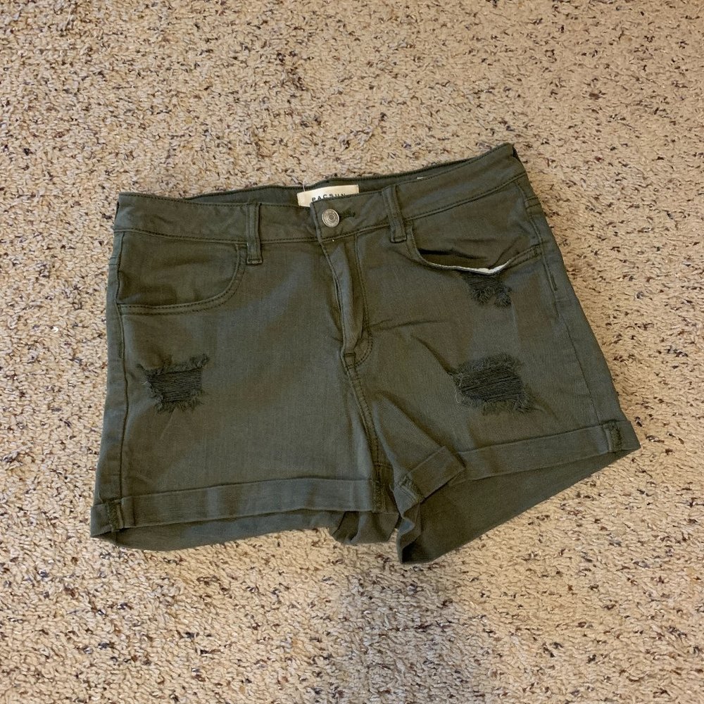 Green PacSun Super Stretch Shortie Shorts, 29